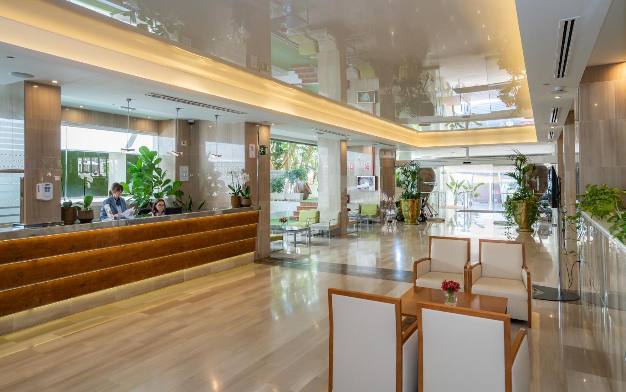 Ms Aguamarina Suites Torremolinos Exterior photo