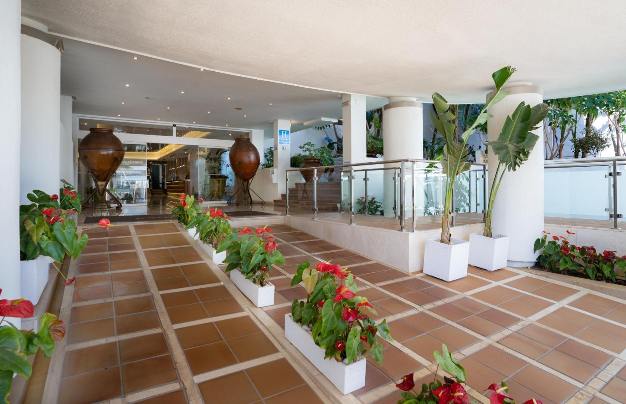 Ms Aguamarina Suites Torremolinos Exterior photo